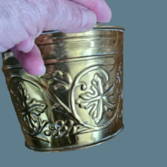 *Set of 3 Vintage Brass Planters - Picture 5 of 9